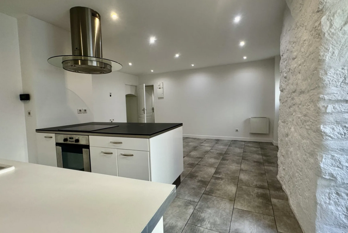 Appartement 3 pièces rénové au cœur de Meulan en Yvelines - Centre-ville 
