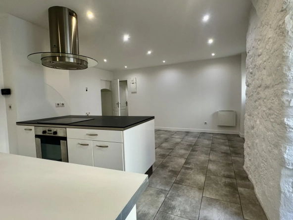 Bel appartement T3 rénové au centre-ville de Meulan-en-Yvelines 