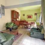 Maison de village à Caderousse avec fort potentiel de rénovation de 117 m²