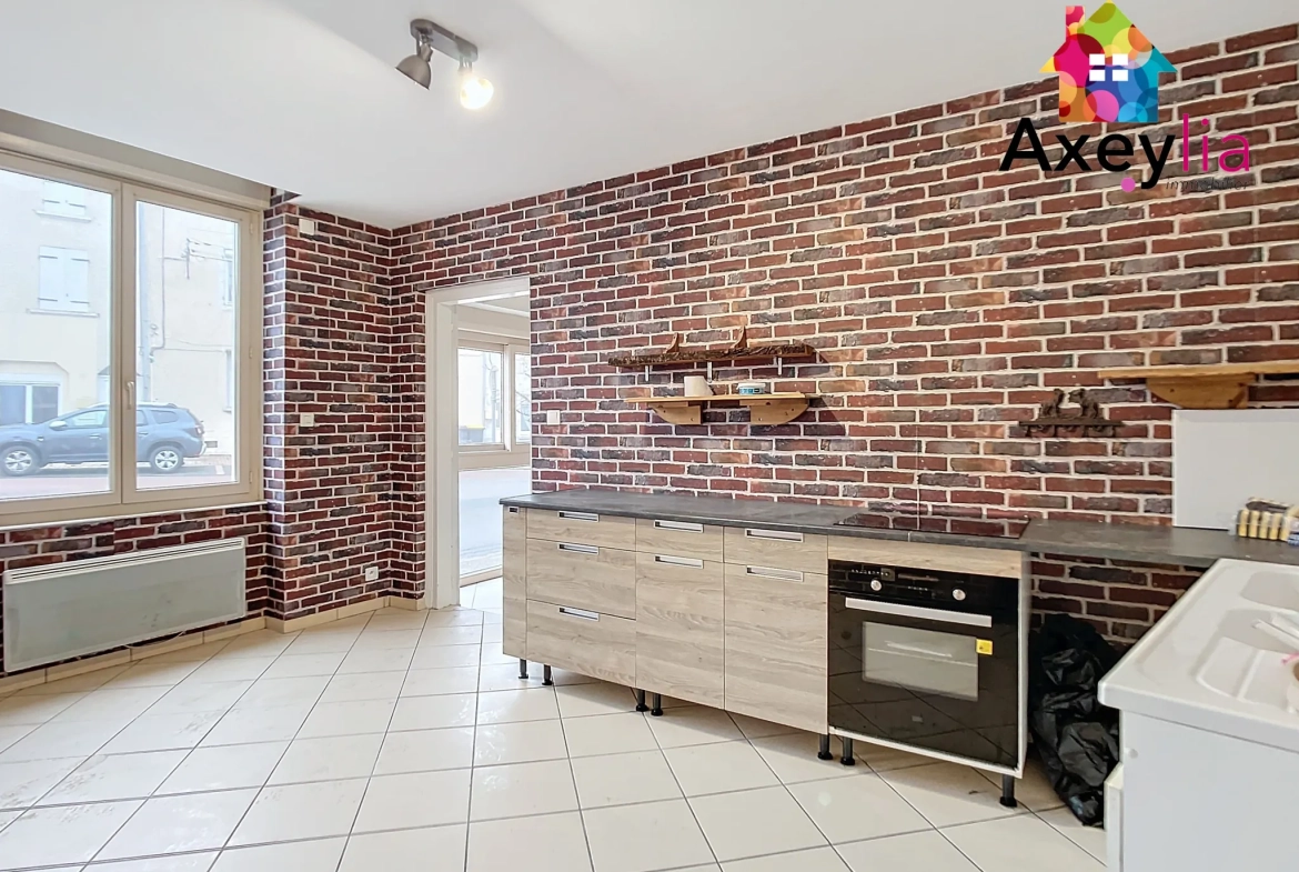 Maison de village avec 2 chambres à Saint-Martin d'Estreaux - Achat immobilier 