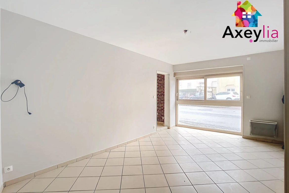 Maison de village avec 2 chambres à Saint-Martin d'Estreaux - Achat immobilier 