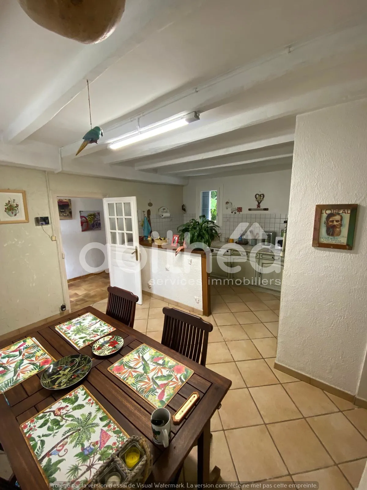 Charmante maison de 173 m² avec terrain arboré à Chasseneuil sur Bonnieure 