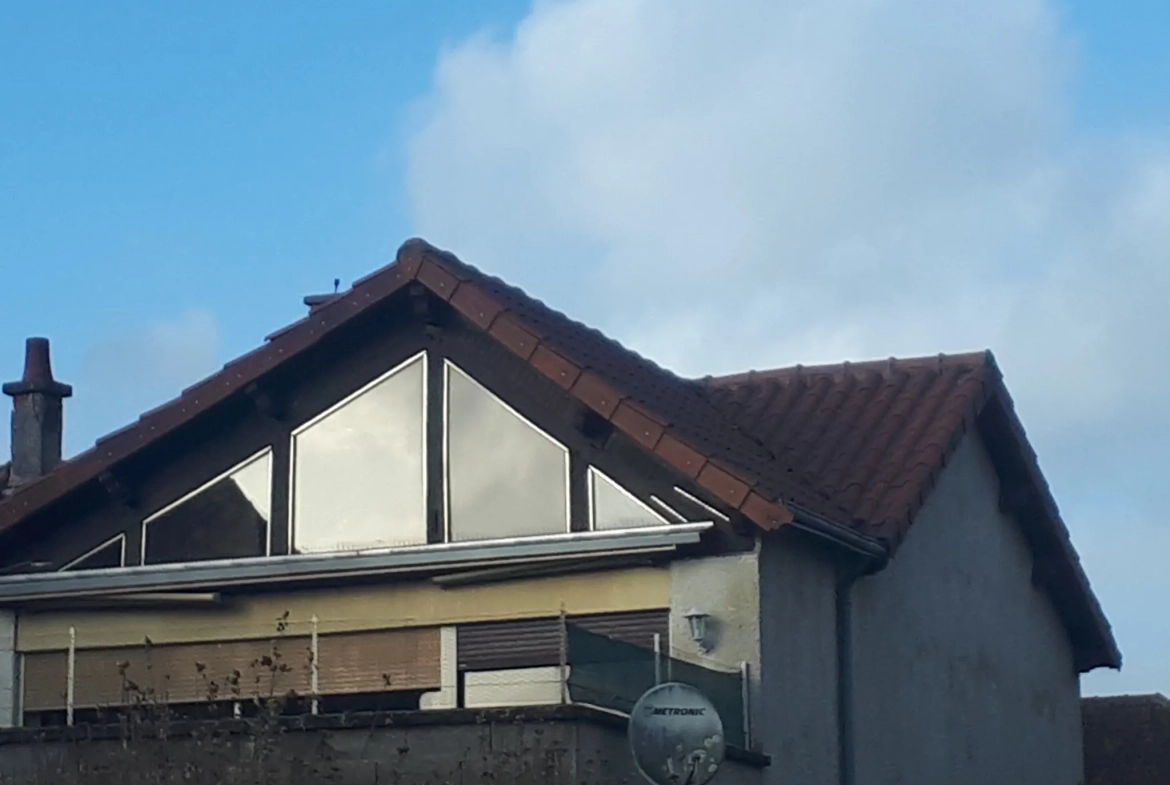 Charmante maison de 166 m² à vendre à Chatellerault avec jardin et garage 