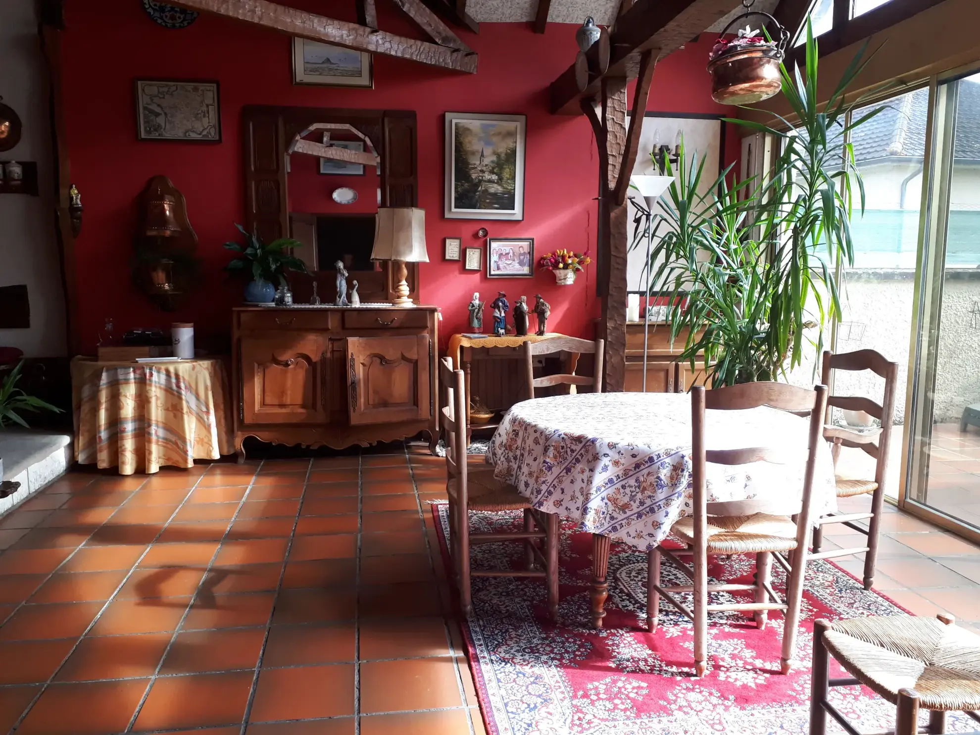 Charmante maison de 166 m² à vendre à Chatellerault avec jardin et garage 