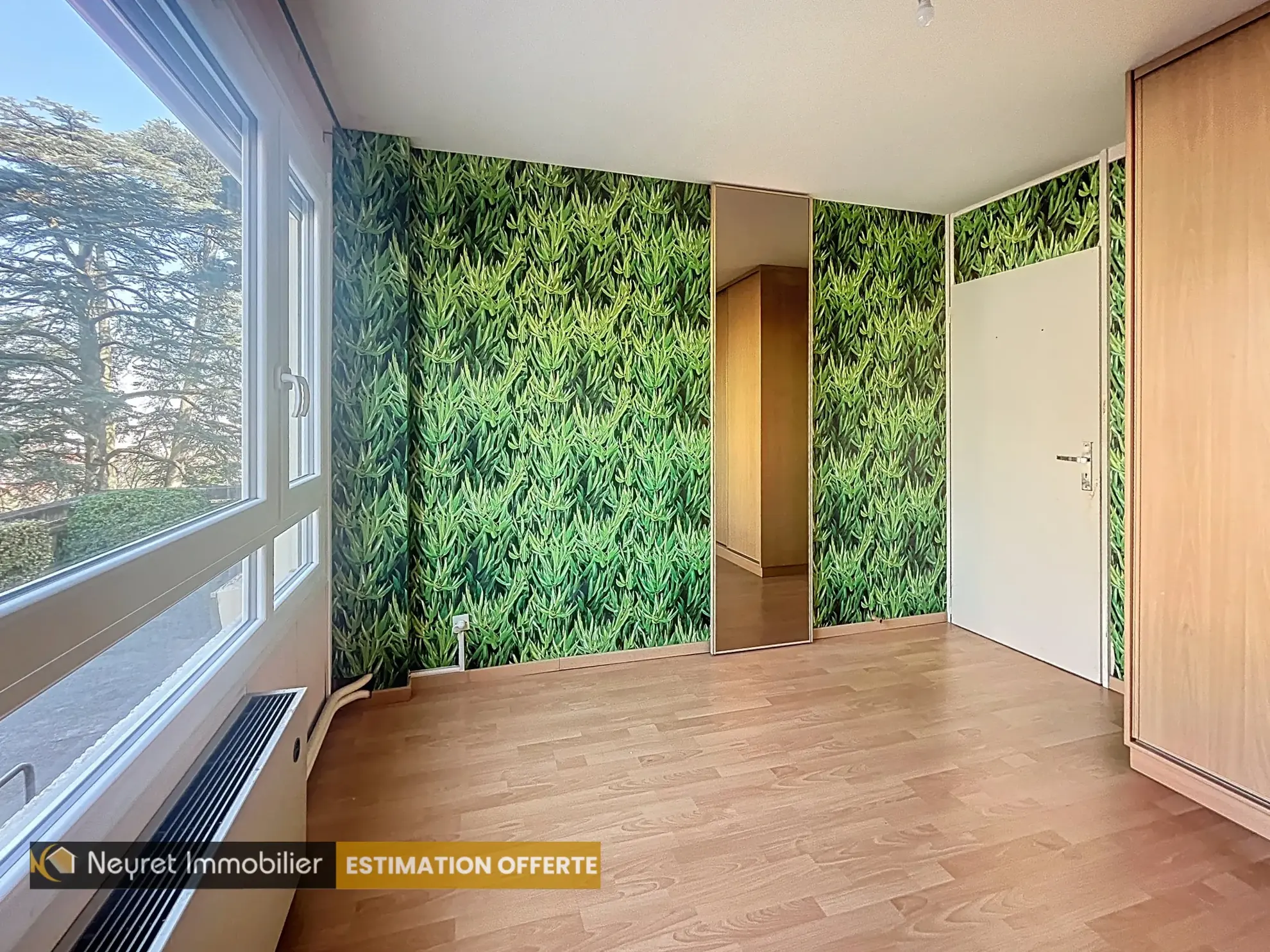 Appartement T3 à Oullins avec parking, calme et lumineux - Idéal investisseurs et primo-accédants 