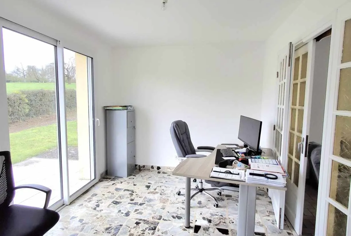 Maison individuelle lumineuse de 100 m² à Ames, calme et bien équipée 