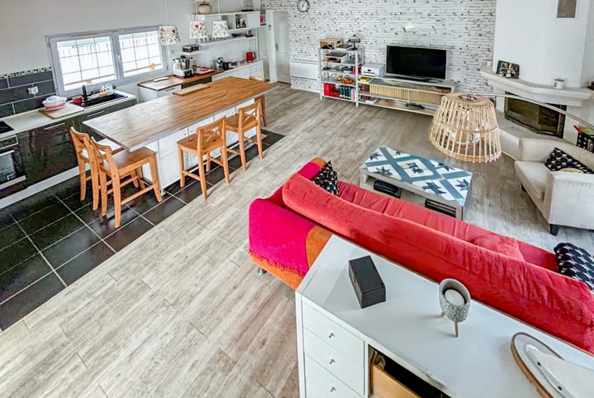 Maison à Soisy-sous-Montmorency avec terrasse et garage, 3 pièces 