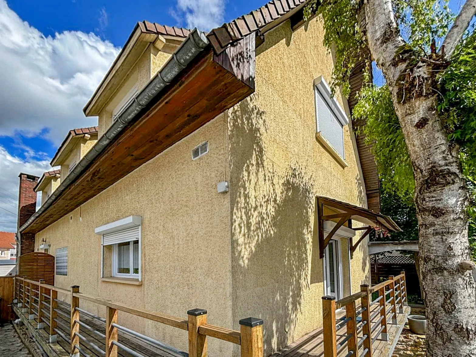 Maison à Soisy-sous-Montmorency avec terrasse et garage, 3 pièces 