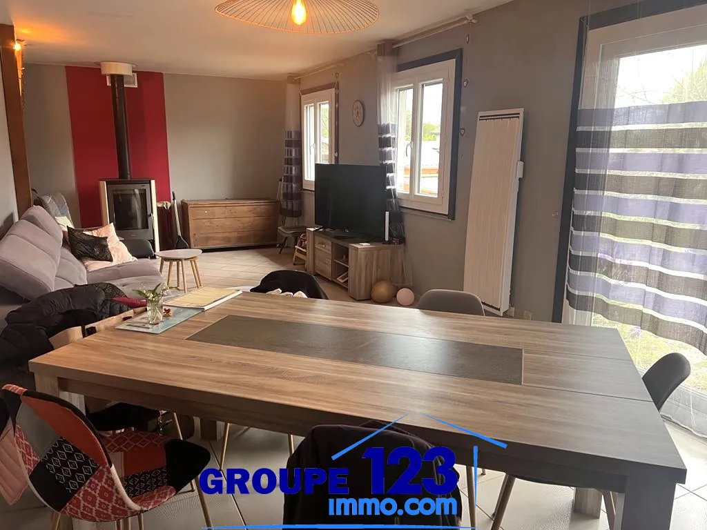 Maison familiale de 110 m2 avec jardin et garage proche de Joigny 
