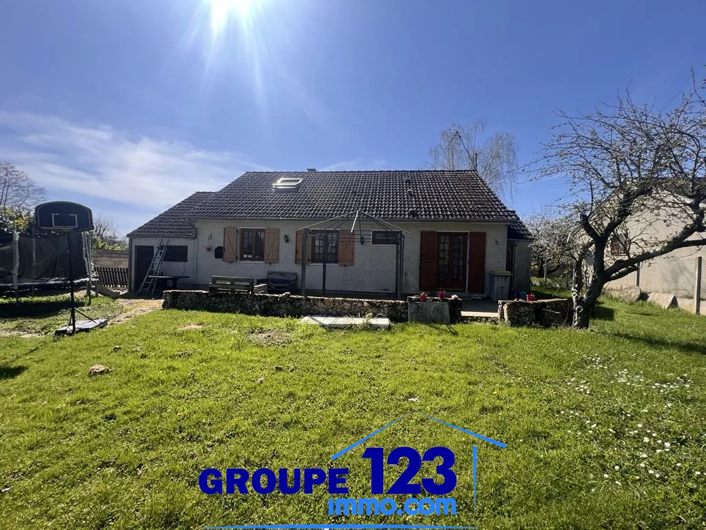 Maison familiale de 110 m2 avec jardin et garage proche de Joigny 