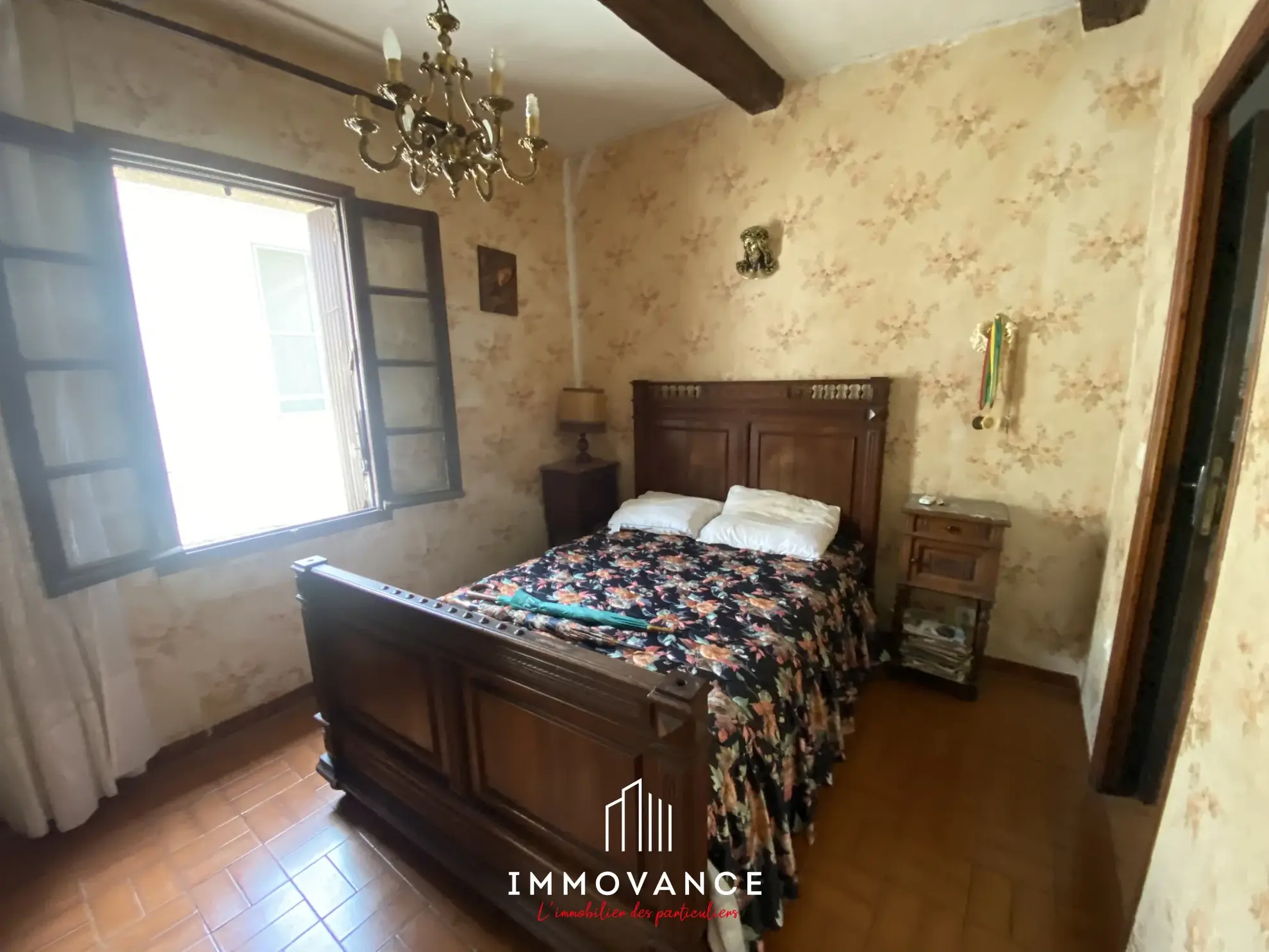 Grande maison de ville de 190 m² avec garage à Frontignan 