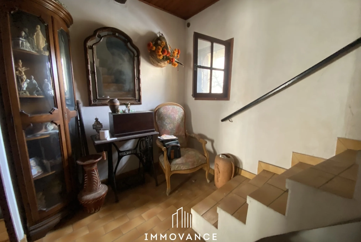Grande maison de ville de 190 m² avec garage à Frontignan 
