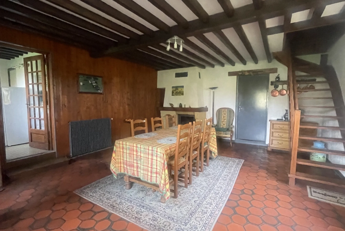 Charmante maison de 170 m² avec terrain à Camembert en vente 