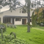 Charmante maison de 170 m² avec terrain à Camembert en vente