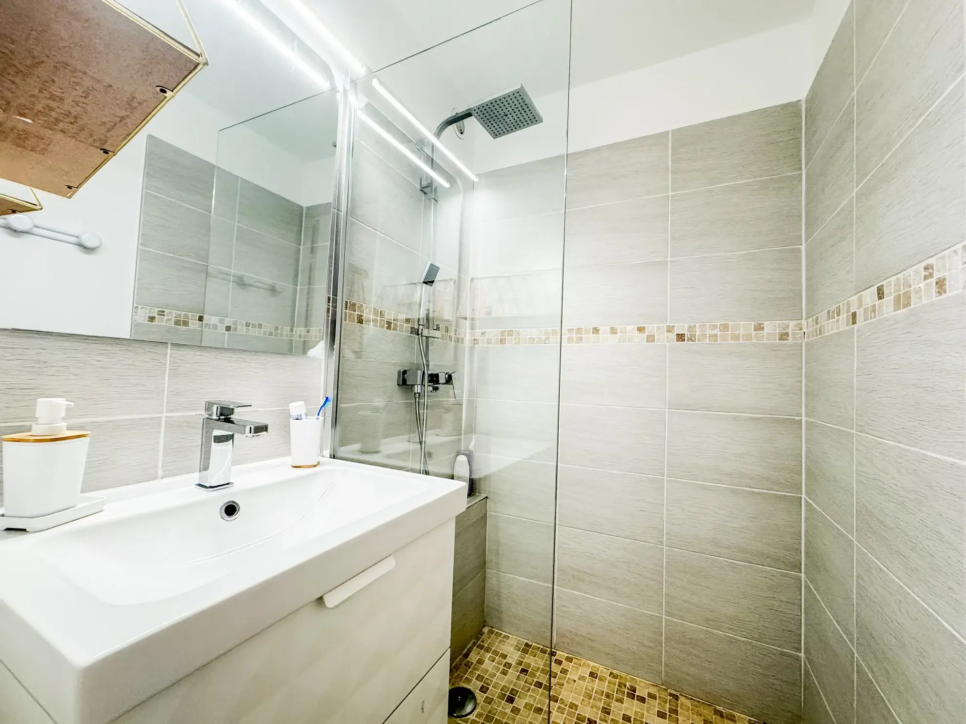 Appartement T2 cabine rénové avec parking proche plage à La Grande Motte 
