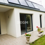 Maison de plain-pied à vendre à Pleuven avec garage et jardin - Secteur calme