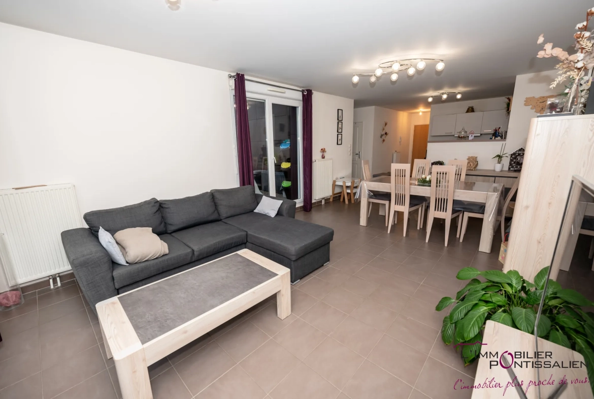 Appartement 3 pièces avec 2 terrasses, garage à Pontarlier 