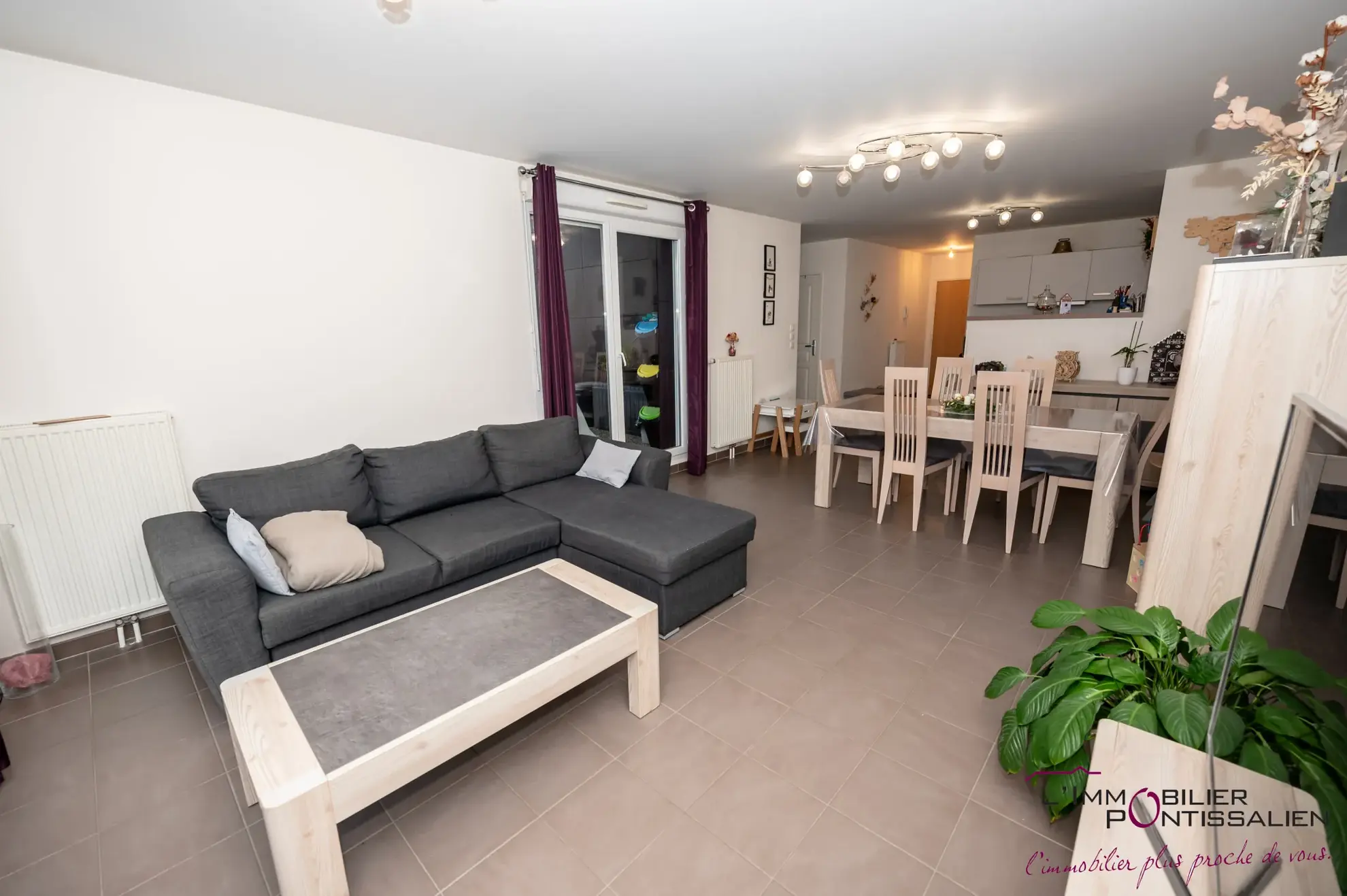 Appartement 3 pièces avec 2 terrasses, garage à Pontarlier 