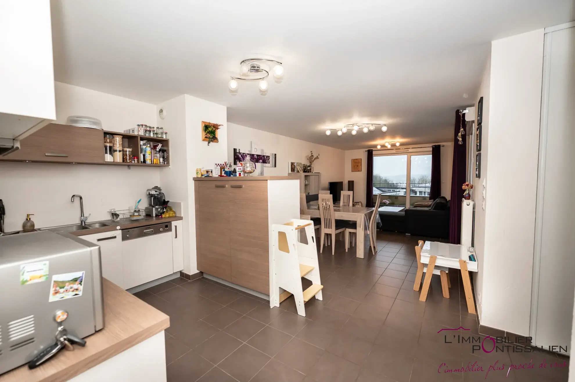 Appartement 3 pièces avec 2 terrasses, garage à Pontarlier 