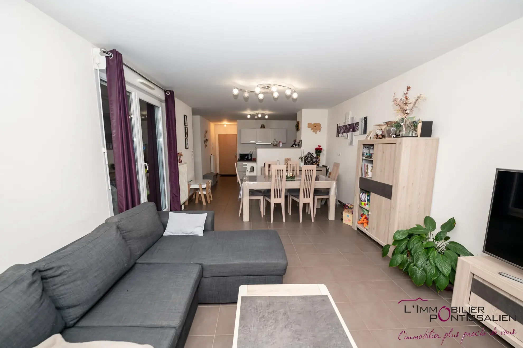 Appartement 3 pièces avec 2 terrasses, garage à Pontarlier 