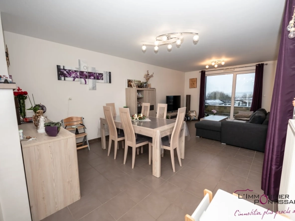 Appartement 3 pièces avec 2 terrasses, garage à Pontarlier 