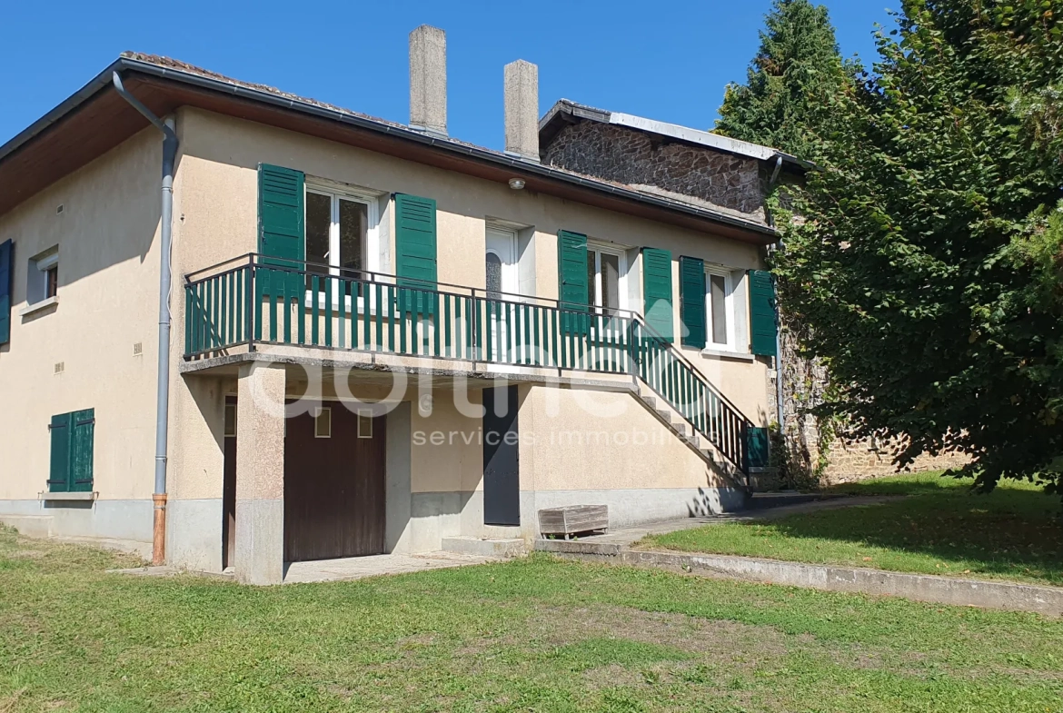 Maison rénovée de 90 m² avec sous-sol et grange à Oradour sur Vayres 