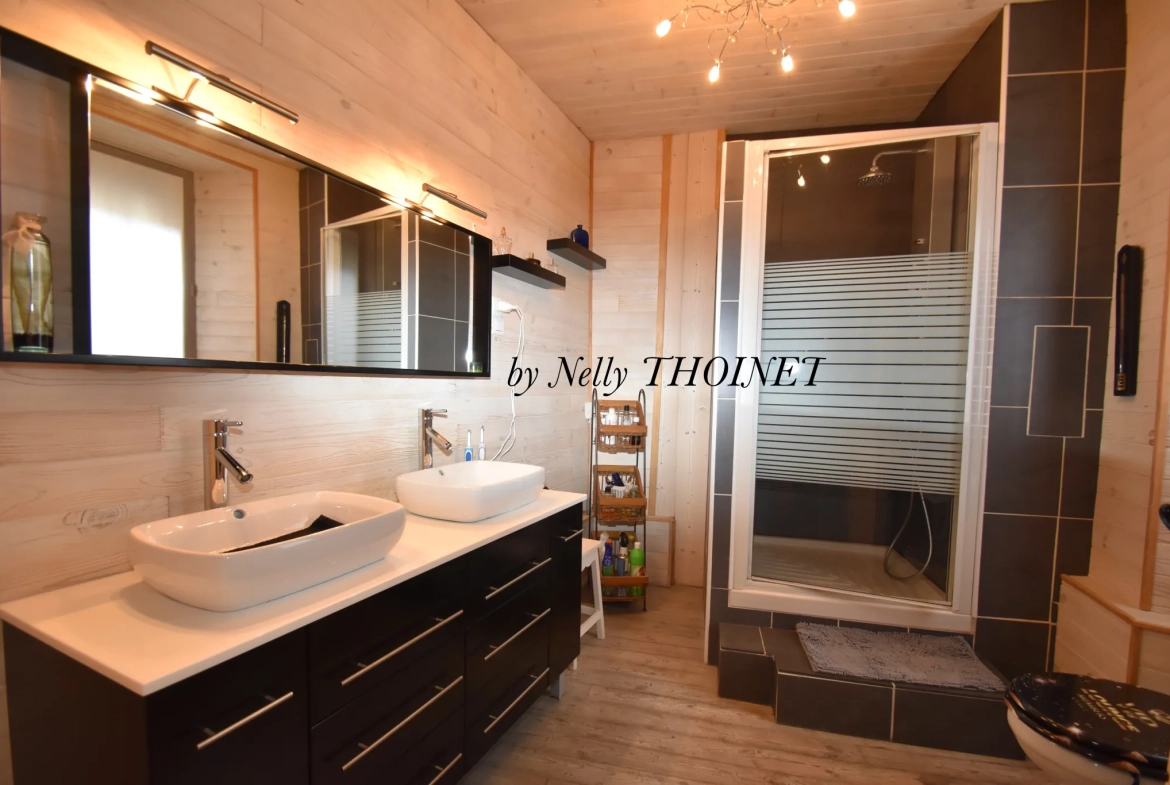 Charmante maison de ville de 167 m² au cœur de Besse et Saint-Anastaise, idéal pour amoureux de montagne 
