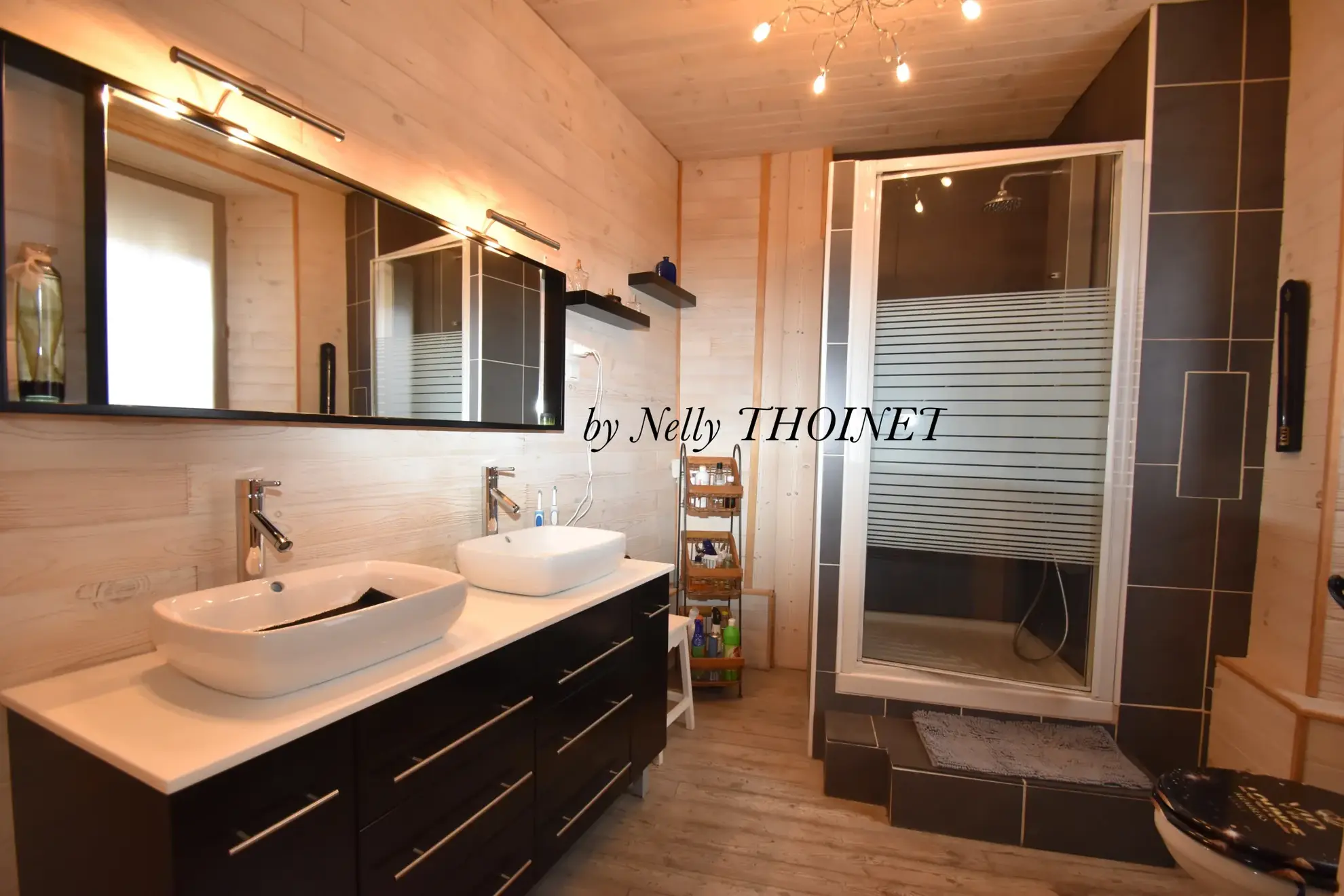 Charmante maison de ville de 167 m² au cœur de Besse et Saint-Anastaise, idéal pour amoureux de montagne 