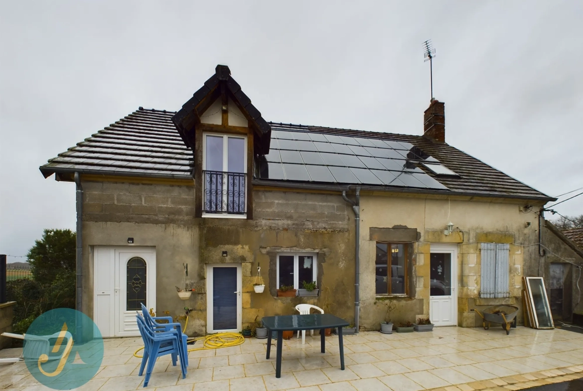 Maison 4 chambres avec terrain et dépendances au calme à Narcy 