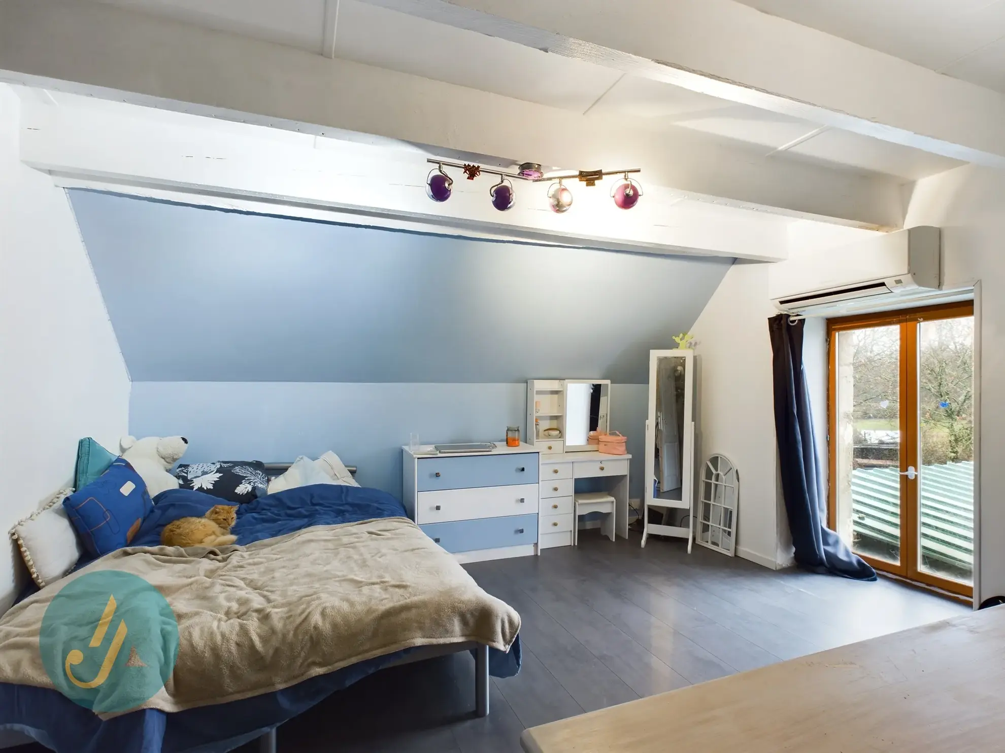 Maison 4 chambres avec terrain et dépendances au calme à Narcy 