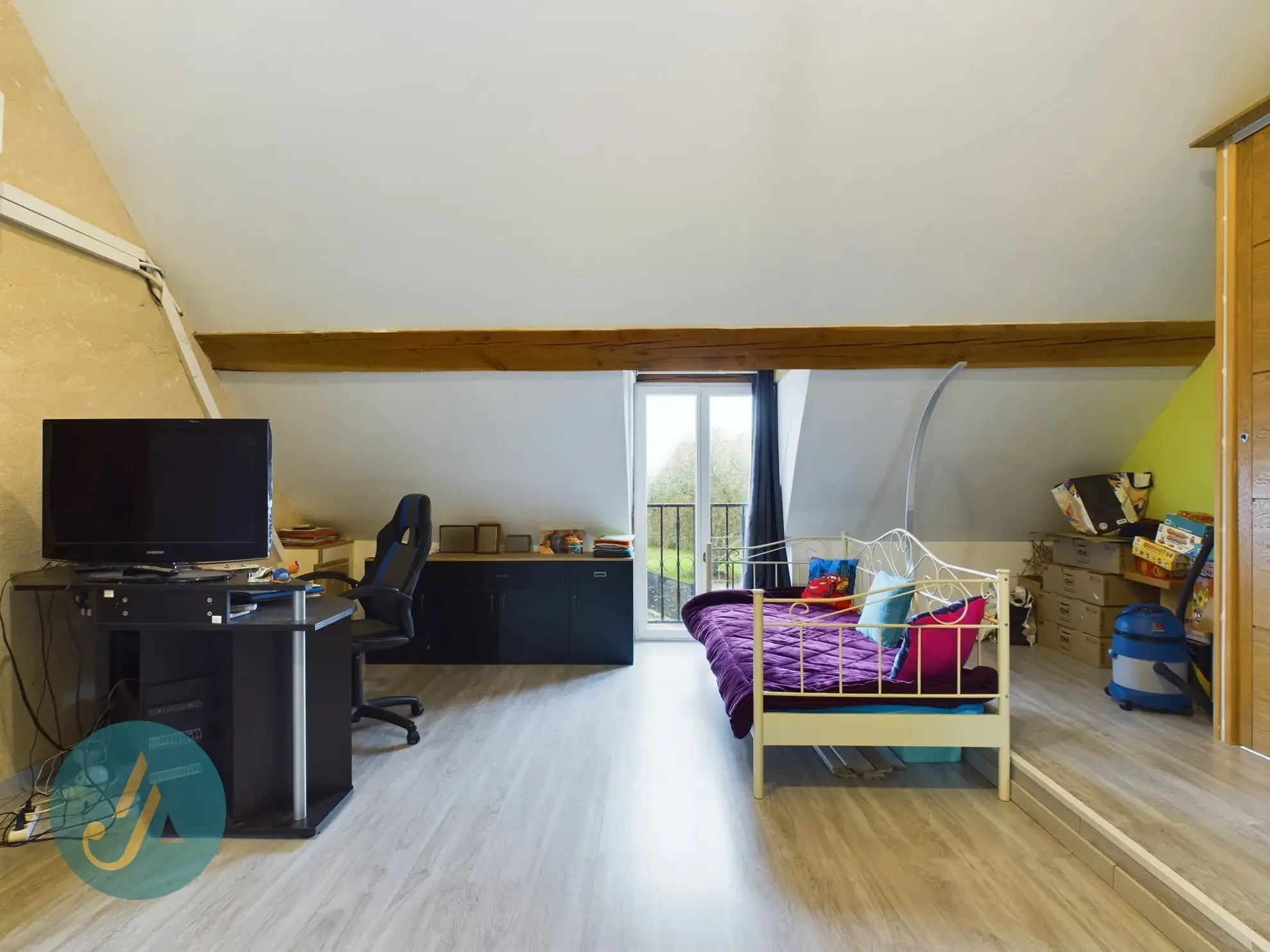 Maison 4 chambres avec terrain et dépendances au calme à Narcy 