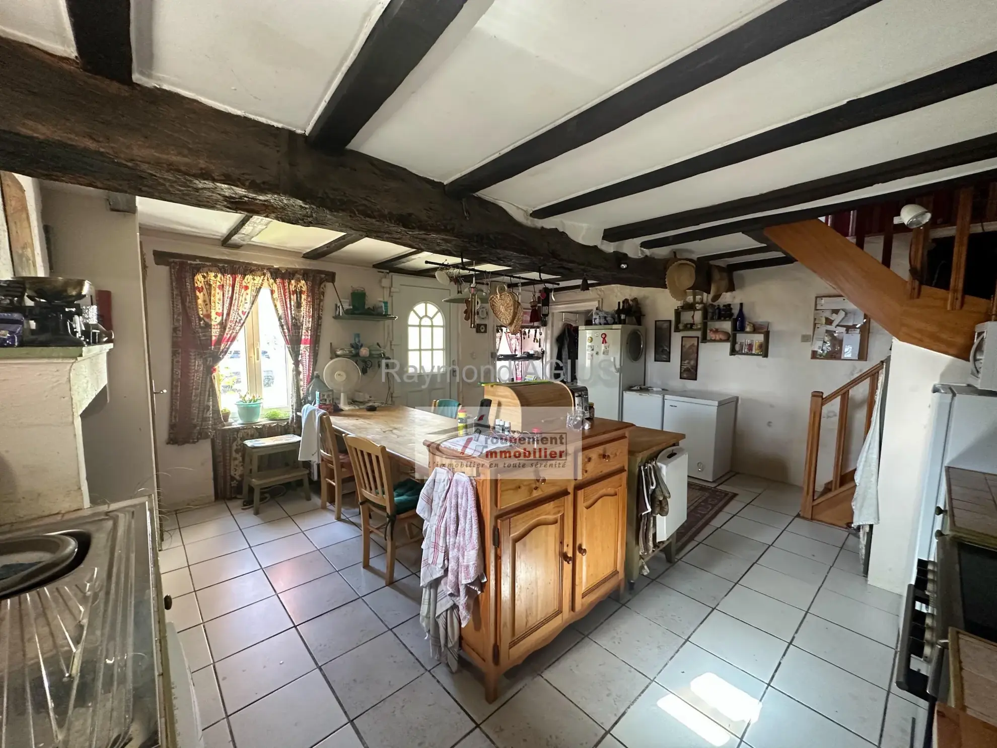 Charmante maison en pierre avec 6 chambres proche de Saint-Foy-la-Grande 