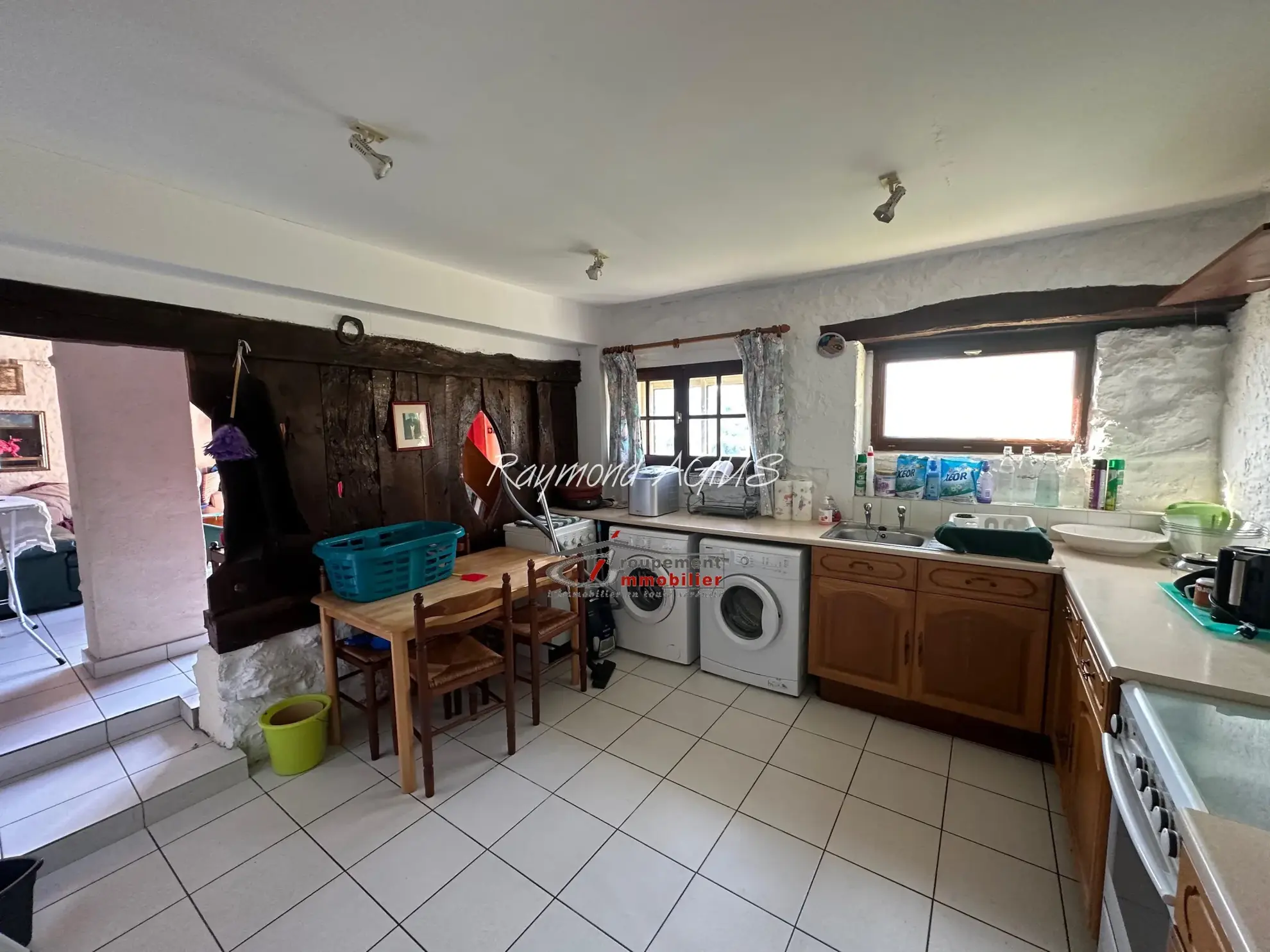 Charmante maison en pierre avec 6 chambres proche de Saint-Foy-la-Grande 