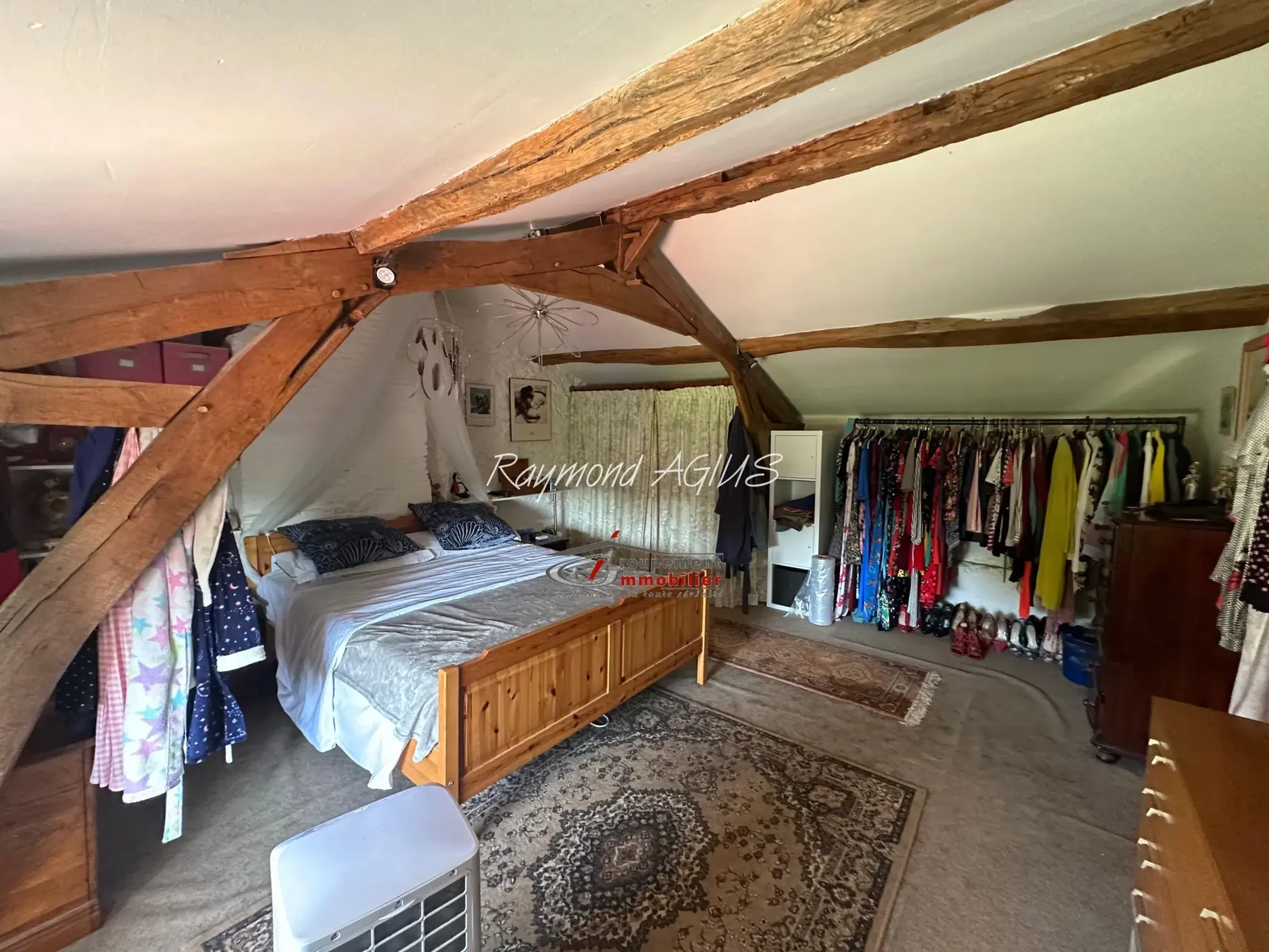 Charmante maison en pierre avec 6 chambres proche de Saint-Foy-la-Grande 