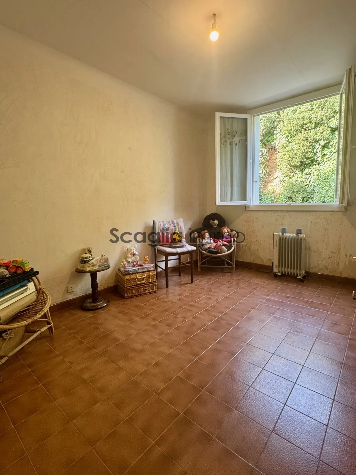 Appartement de 4 pièces à vendre à Sartène – Charmant logement avec terrasse et parking 