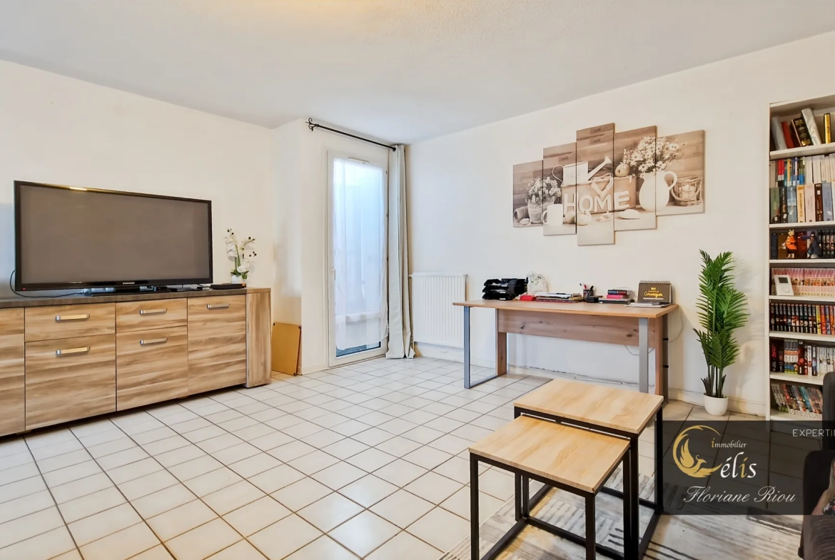 Maison familiale de 105 m² avec jardin à l'Isle d'Abeau, faible consommation énergétique 