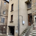 Maison de village T3 à Creissels avec garage, atelier et combles aménageables