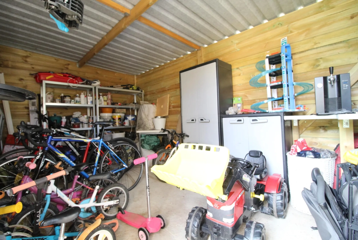 Maison de plain-pied à Saint-Affrique de 108 m² avec terrain de 850 m² 
