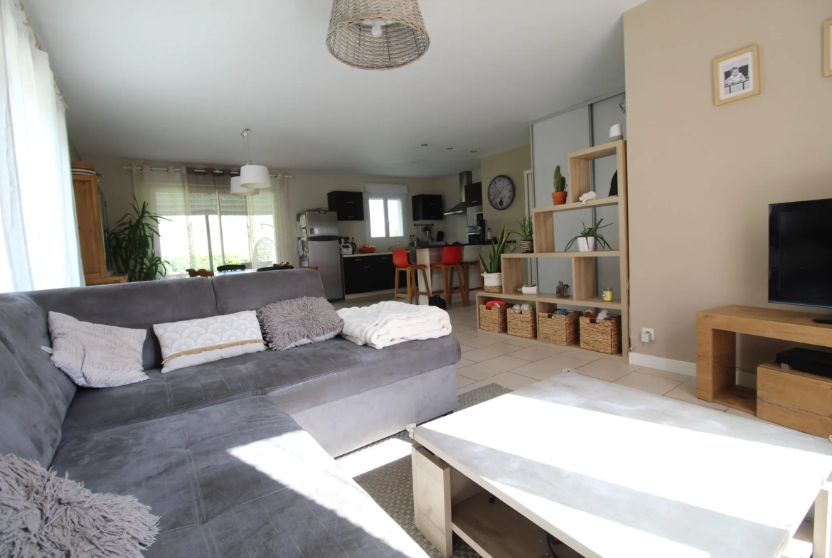 Maison de plain-pied à Saint-Affrique de 108 m² avec terrain de 850 m² 