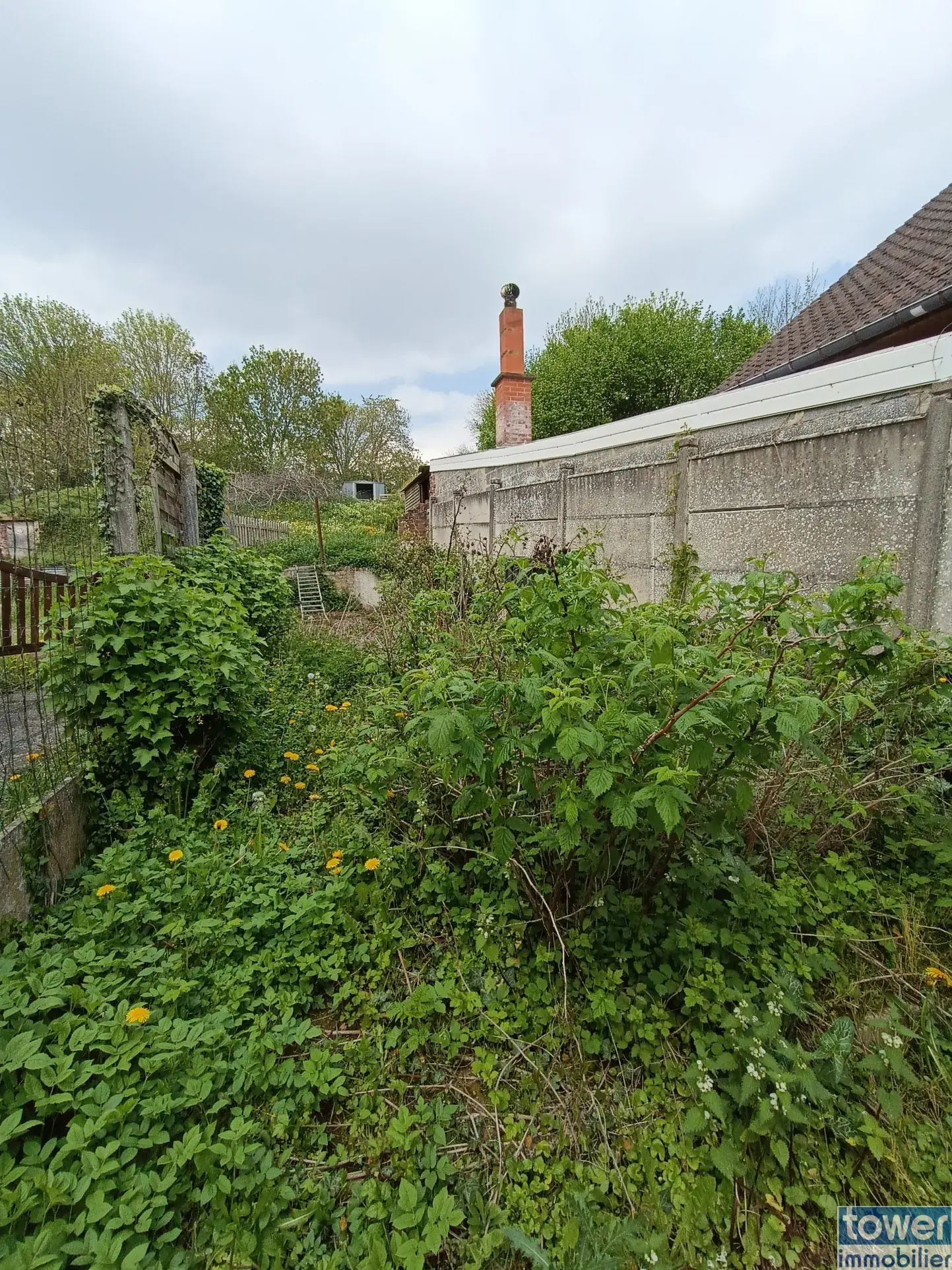 Maison à vendre à Isbergues de 96 m² avec jardin et garage 