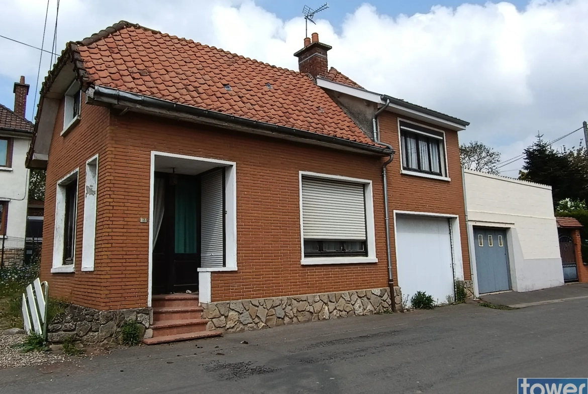 Maison à vendre à Isbergues de 96 m² avec jardin et garage 