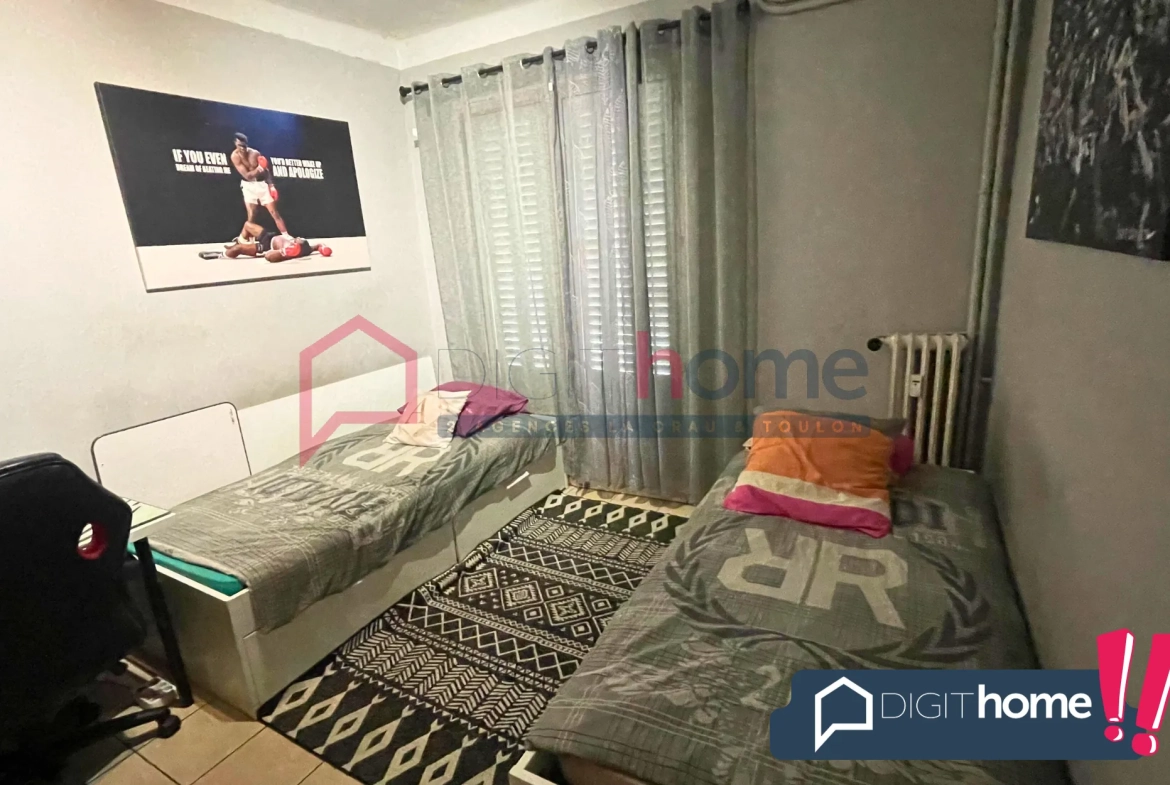 Appartement lumineux de 82 m² à Toulon avec balcon et cave 