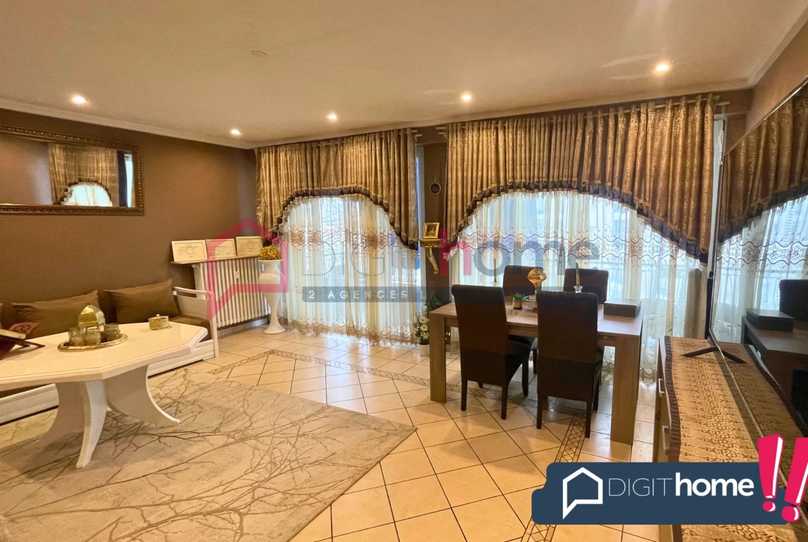 Appartement lumineux de 82 m² à Toulon avec balcon et cave 