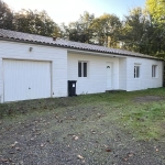 Maison de plain-pied à Thouars avec jardin et vue forestière