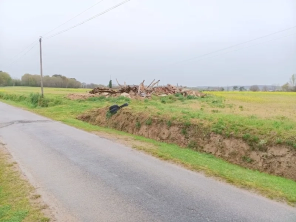 Terrain constructible de 1000 m² à Saint Sylvestre sur Lot
