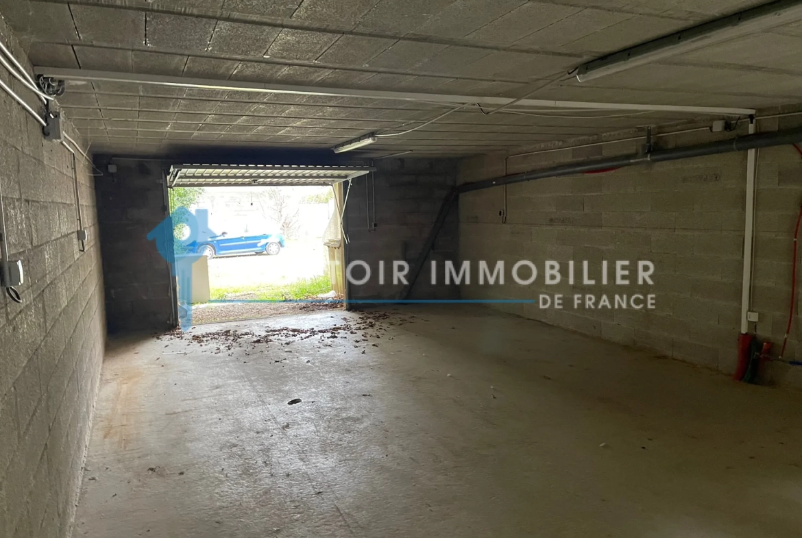 Maison bifamiliale de 120 m2 avec 2 appartements indépendants à Cavaillon 