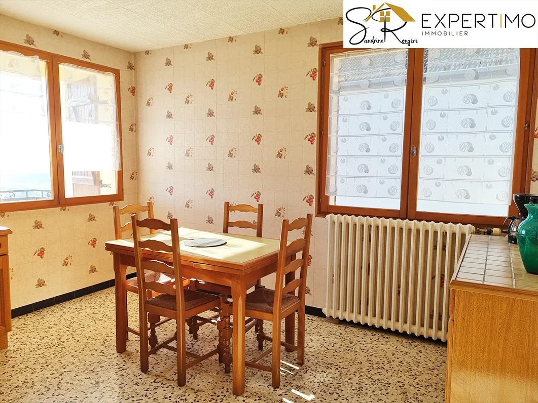 Maison 96 m² avec terrain de 1016 m² à Saint ELOY - Vue dégagée et confort moderne 
