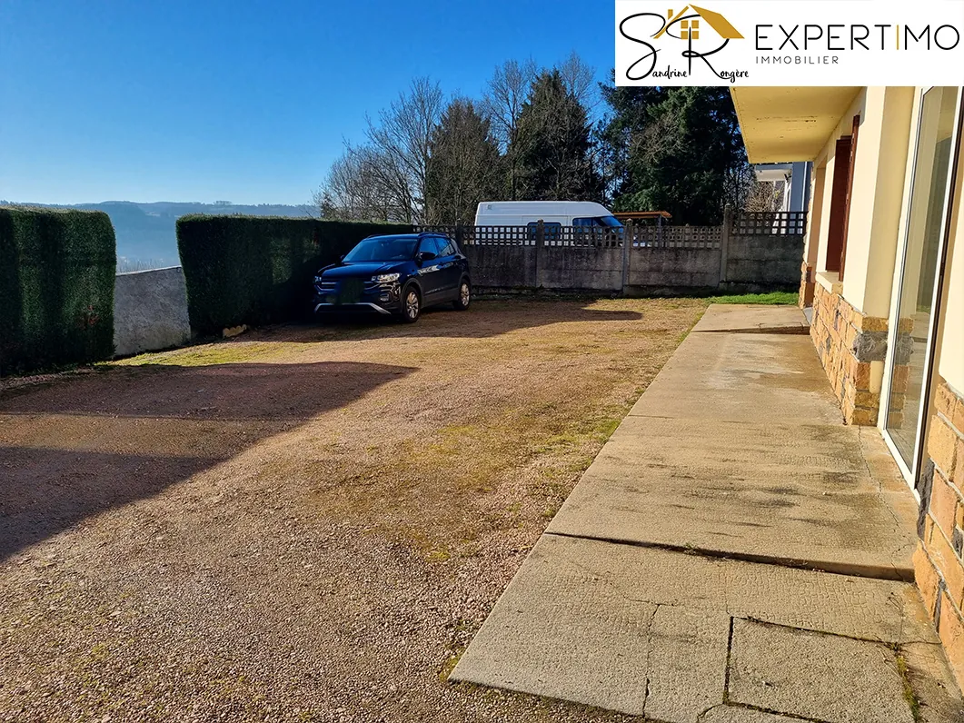 Maison 96 m² avec terrain de 1016 m² à Saint ELOY - Vue dégagée et confort moderne 