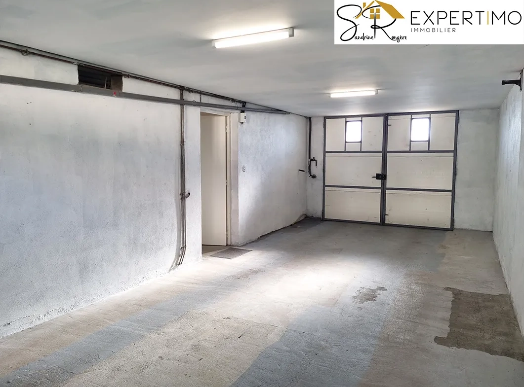 Maison 96 m² avec terrain de 1016 m² à Saint ELOY - Vue dégagée et confort moderne 