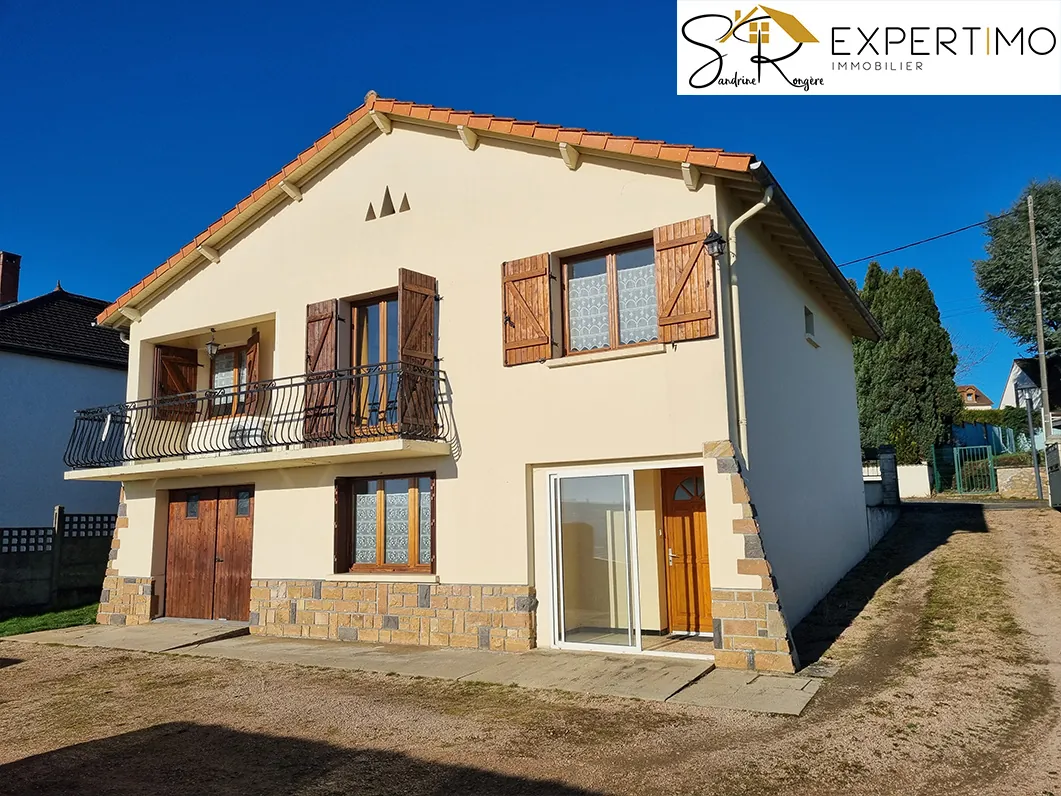 Maison 96 m² avec terrain de 1016 m² à Saint ELOY - Vue dégagée et confort moderne 